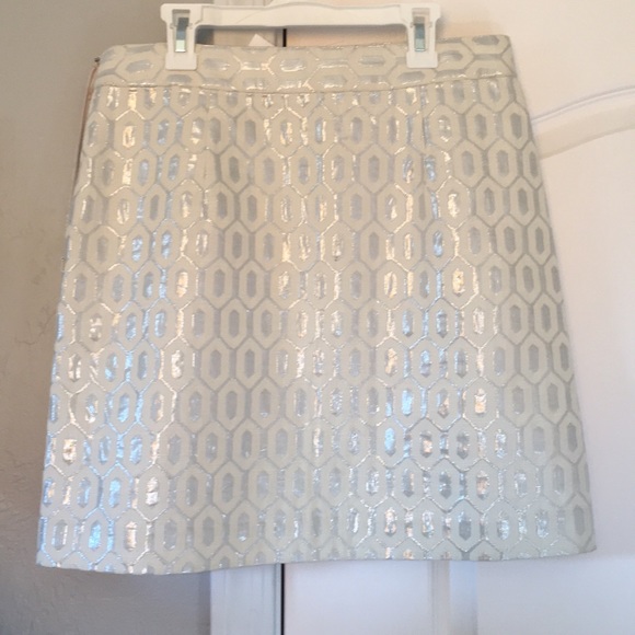 •NWT Banana Republic Mini Skirt• - Picture 2 of 6